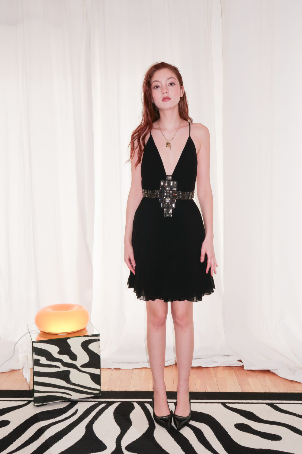 Discover the black Cavalli dress, a sophisticated vintage piece perfect for formal occasions or elegant evenings. Shop timeless luxury now!